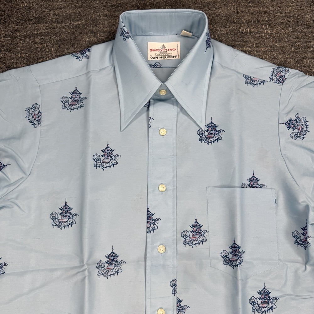 Vintage Shantung by Van Heusen Shirt Men 15.5 Blue Dagger Collar 70s Disco China